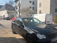 Gebraucht Mercedes C180 143 PS (105 kW) 2001 Schwarz Limousine