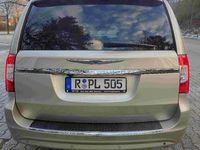 Gebraucht Chrysler Grand Voyager 287 PS (211 kW) 2012 Gold Van / Kleinbus