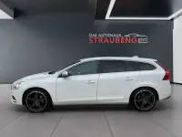 Gebraucht Volvo V60 R-Design 196 PS (144 kW) 2011 Weiß Kombi