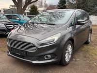 Gebraucht Ford S-MAX Titanium 179 PS (131 kW) 2017 Grau Van / Kleinbus