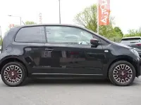 Używany Seat Mii Chic 75 KM (55 kW) 2016 Czarny Hatchback