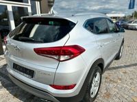 gebraucht Hyundai Tucson 2,0 CRDI 2WD Style