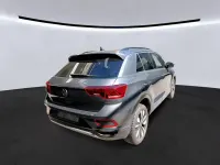 Gebraucht VW T-Roc Move 110 PS (80 kW) 2023 Grau SUV