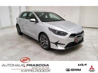 Gebraucht Kia Ceed Spirit 140 PS (102 kW) 2024 Silber Kleinwagen