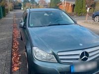 Gebraucht Mercedes C220 170 PS (125 kW) 2011 Grau Kombi