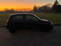 Gebraucht Renault Clio II 75 PS (55 kW) 2005 Schwarz Kleinwagen