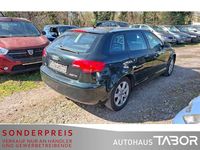 Gebraucht Audi A3 Ambition 140 PS (102 kW) 2005 Tiefgruen Kleinwagen
