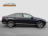 Gebraucht VW Passat Highline 150 PS (110 kW) 2016 Deep black perleffekt Limousine