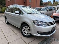 Gebraucht VW Sharan Comfortline 150 PS (110 kW) 2018 Silber Van / Kleinbus