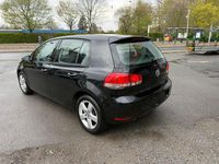 Gebraucht VW Golf VI 105 PS (77 kW) 2010 Schwarz Kleinwagen