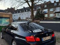 Gebraucht BMW 530 Comfort Edition 258 PS (189 kW) 2012 Blau Limousine