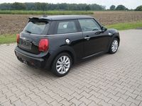 gebraucht Mini Cooper S 141kW Aut LED Pano 8-fach Alu