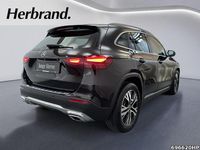 Gebraucht Mercedes GLA200 Progressive 163 PS (119 kW) 2025 Metalliclack kosmosschwarz SUV