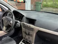Gebraucht Opel Astra 90 PS (66 kW) 2007 Silber Kleinwagen