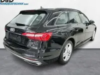 Używany Audi A4 Advanced 204 KM (150 kW) 2024 Czarny Sedan/Limuzyna