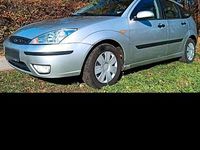 Gebraucht Ford Focus 100 PS (73 kW) 2003 Silber Limousine