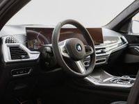 Neu BMW X7 Efficient Dynamics 352 PS (258 kW) 2026 Schwarz SUV