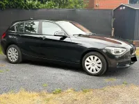 Gebraucht BMW 118 Sport Line 143 PS (105 kW) 2014 Schwarz Kleinwagen