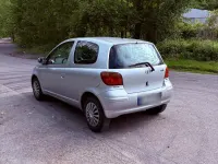 Gebraucht Toyota Yaris 89 PS (65 kW) 2004 Grau Kleinwagen
