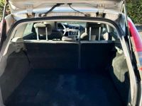 Second-hand Ford Focus 101 CP (74 kW) 2004 Argintiu Break