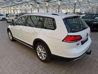 Gebraucht VW Golf Alltrack 184 PS (135 kW) 2020 Pure white Kombi