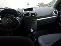 Gebraucht Renault Clio II Authentique 75 PS (55 kW) 2008 Rot Limousine