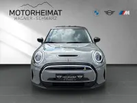 Gebraucht Mini Cooper SE Essential 135 kW (184 PS) 2022 Moonwalk grey metallic Kleinwagen