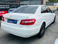 Gebraucht Mercedes E220 170 PS (125 kW) 2013 Weiß Limousine