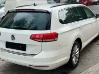 Usata VW Passat Highline 150 CV (110 kW) 2017 Bianco Station wagon