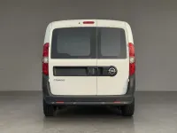 Gebraucht Opel Combo 95 PS (69 kW) 2018 Weiß Van / Kleinbus