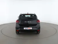 Używany Dacia Sandero Expression 91 KM (66 kW) 2024 Czarny Sedan/Limuzyna