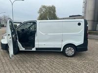 Gebraucht Renault Trafic 90 PS (66 kW) 2015 Weiß Van / Kleinbus