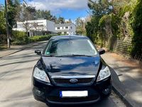 Gebraucht Ford Focus 101 PS (74 kW) 2011 Schwarz Limousine