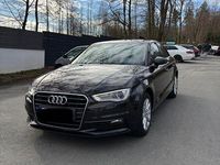Gebraucht Audi A3 Ambiente 150 PS (110 kW) 2014 Braun Limousine