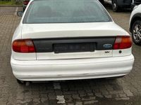 gebraucht Ford Mondeo 1,6, 16V , Tüv 01/25, neue Reifen.