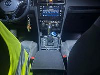 Gebraucht VW Golf VII 150 PS (110 kW) 2018 Schwarz Kleinwagen