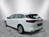 Gebraucht Renault Mégane Life 116 PS (85 kW) 2021 Weiß Limousine
