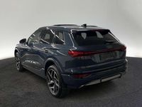 Neu Audi Q6 e-tron 314 kW (428 PS) 2026 Plasmablau metallic SUV