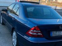Gebraucht Mercedes C320 300 PS (220 kW) 2006 Beige Limousine