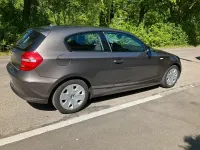 Gebraucht BMW 116 122 PS (89 kW) 2008 Grau Kleinwagen