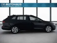 Gebraucht VW Golf VIII Life 110 PS (80 kW) 2024 Schwarz Kombi