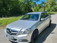 Usata Mercedes E200 184 CV (135 kW) 2010 Grigio Berlina