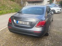 Gebraucht Mercedes E220 194 PS (142 kW) 2017 Grau Limousine