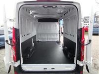 Gebraucht Maxus eDeliver 9 150 kW (204 PS) 2024 Weiß (warm white) Van