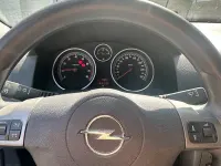 Gebraucht Opel Astra 105 PS (77 kW) 2005 Silber Kleinwagen