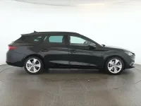 Gebraucht Seat Leon FR 150 PS (110 kW) 2024 Midnight schwarz Limousine