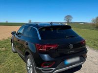 Second-hand VW T-Roc 110 CP (80 kW) 2023 Negru SUV