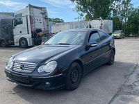 Gebraucht Mercedes C220 150 PS (110 kW) 2006 Schwarz Kleinwagen