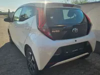 Gebraucht Toyota Aygo X-play 72 PS (52 kW) 2020 Weiß Kleinwagen