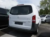 Gebraucht Mercedes Vito 163 PS (119 kW) 2022 Arktikweiss Van